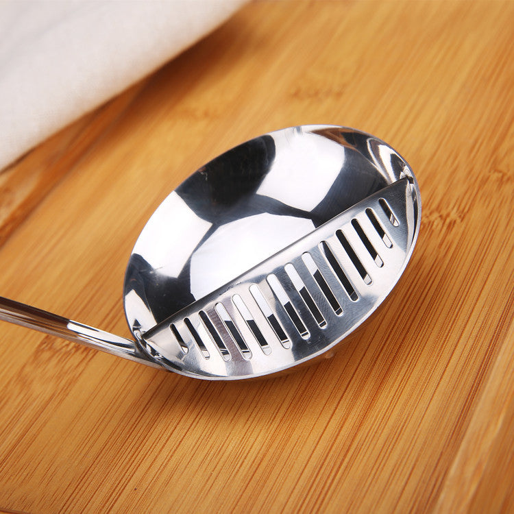 Kitchen colander spoon in stainless steel 